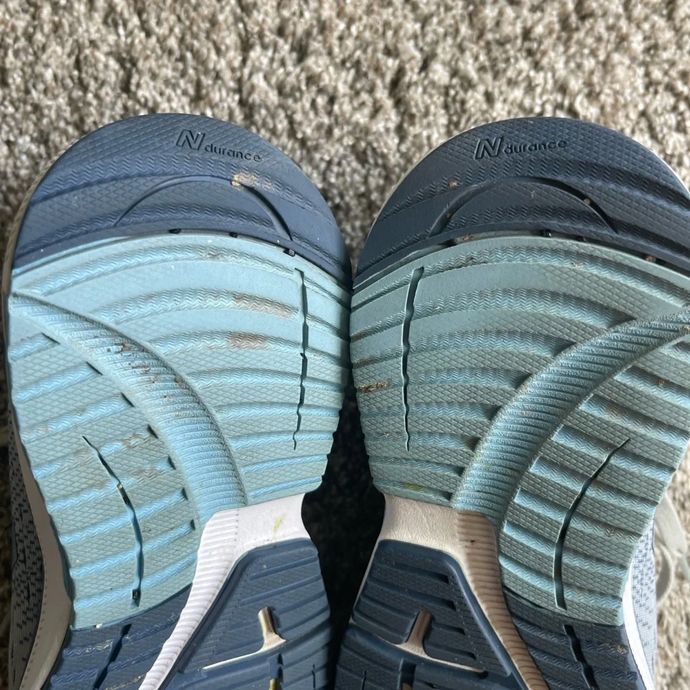 New balance 847 v4 Athletic Sneakers